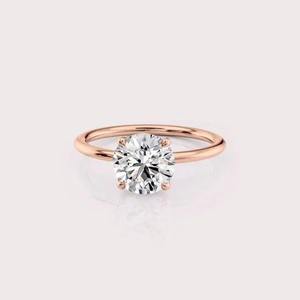 Anillo de Compromiso de Moissanita de Excelente Calidad, Accesorio Nupcial de Lujo para Eventos de Boda, Disponible al Mejor Precio del Mercado - Product Image 1