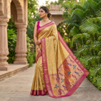 Saree Sutra Emas dengan Desain Tenun Zari yang Mewah |   Saree Desainer untuk Pesta Pernikahan India bagi Wanita