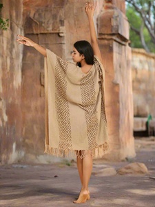 Caftán Tula, Vestido Bohemio Ligero de Algodón con Estampado Tribal, Vestido de Playa Étnico Fluido, Vestido de Verano Estilo Caftán - Product Image 2