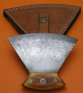 Hache Ulu professionnelle faite à la main en acier à haute teneur en carbone avec manche en bois de rose, hache à pizza, qualité industrielle, cadeau d'anniversaire - Product Image 3