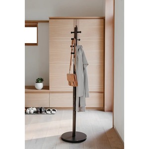 Perchero minimalista con ganchos para la entrada, base redonda, diseño metálico. - Product Image 5
