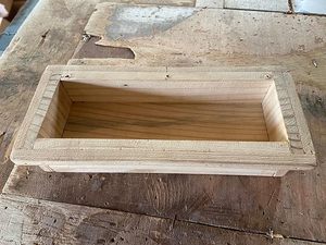 Handcrafted <b>Wooden</b> <b>Bird</b> Feeder Tray for Garden Balcony Outdoor Hanging Natural Wood <b>Bird</b> <b>Feeding</b> <b>Station</b> - Product Image 3
