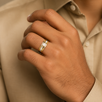 Bague pour homme avec diamant rond brillant véritable de 0,30 carat |   Monture à griffes en or multicolore |   Bijoux fins de luxe pour anniversaire de mariage