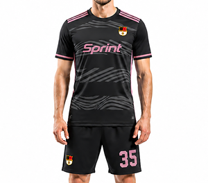 Uniformes de football de haute qualité 100% polyester, maillots de football d'entraînement pour adultes, designs personnalisés, tissu respirant et à séchage rapide - Product Image 6