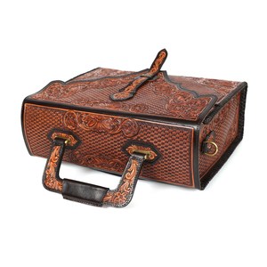 Sac porte-documents en cuir véritable fait main – Sac messager vintage pour ordinateur portable avec motifs floraux sculptés de style western pour hommes - Product Image 4