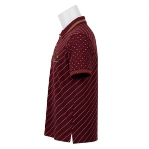 Polo Borgoña de Alta Calidad Personalizado, Transpirable, con Rayas Diagonales Doradas y Mangas con Puntos, Tejido de Piqué de Algodón NEXTEX - Product Image 5