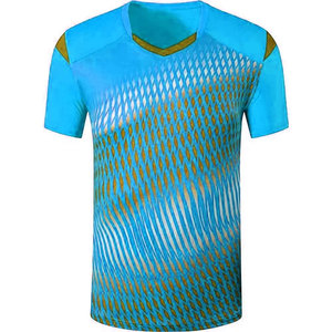 เสื้อยืดกีฬาคุณภาพสูงสำหรับทุกเพศ พิมพ์ลายดิจิทัล ระบายอากาศได้ดี รับผลิตแบบ OEM พร้อมบริการสกรีนโลโก้ตามสั่ง - Product Image 4