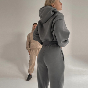 ชุดวอร์มลำลองผู้ชาย แขนยาว ชุดออกกำลังกาย ชุดเสื้อแจ็คเก็ตและกางเกงขายาว - Product Image 4