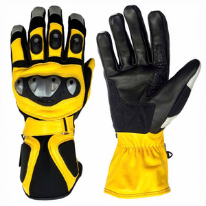 Gants de moto en cuir véritable pour femmes, design tendance, chauds pour l'hiver, noirs, élégants. - Product Image 2