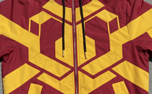Conjunto Deportivo con Capucha para Hombre, Diseño Geométrico Rojo y Amarillo, Manga Larga con Cierre, Pantalones Cortos Deportivos de Secado Rápido, Poliéster, Ropa Urbana de Verano - Product Image 2