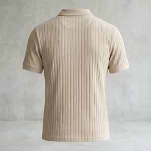 เสื้อถักแขนสั้นผู้ชายแฟชั่นดีไซน์ใหม่ขายดี ระบายอากาศได้ดี ผลิตจากผ้าฝ้าย/โพลีเอสเตอร์ 100% แห้งเร็ว - Product Image 3