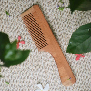 Peigne en bois de Neem naturel biologique à dents fines et grossières pour cheveux bouclés et raides, artisanat naturel - Grande Vente - Product Image 3
