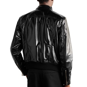 แจ็คเก็ตหนังมอเตอร์ไซค์ผู้ชายลายโลโก้สั่งทำพิเศษ คุณภาพสูง ทันสมัย กันลม ระบายอากาศดี ขายส่งราคาถูก สไตล์ลำลอง - Product Image 3