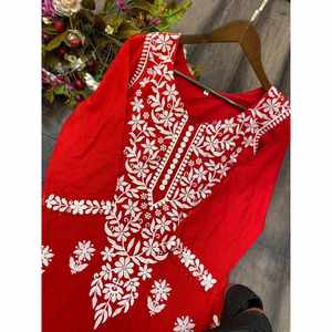 งานปักด้ายเรยอนแฟชั่นพร้อมพาลาซโซสีแดง - Product Image 2