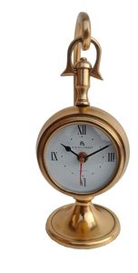 Horloge de table suspendue attrayante pour la décoration de la maison et du bureau, horloge de bureau élégante, cadeau décoratif - Product Image 5