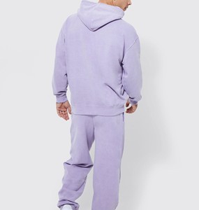 Chándal Deportivo de Invierno para Hombre con Capucha y Contraste en los Hombros, Chaqueta Deportiva con Cremallera Completa y Pantalones Ajustados para Correr y Entrenar, Estilo Atlético Moderno - Product Image 3