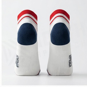 Chaussettes courtes North Approach blanches, rouges et marine, respirantes en coton et fibre de bambou, pour usage quotidien décontracté, chaussettes fines tricotées d'été pour adultes - Product Image 2