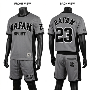 เสื้อกีฬาตาข่ายระบายอากาศสีเขียวขาว 160 GSM แบบแผง พร้อมกางเกงขาสั้น ชุด 2 ชิ้น สำหรับผู้ชาย แบบรีดร้อน - Product Image 4