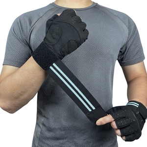 Gants de musculation en cuir à demi-doigts, respirants, antidérapants, compatibles avec les écrans tactiles, avec sangle de poignet réglable pour la salle de sport et le fitness - Product Image 3