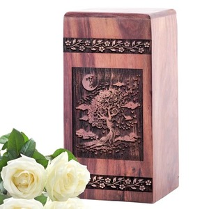 Urne funéraire en bois massif avec gravure de soldat, finition naturelle, style arabe, pour cendres d'adultes, forme rectangulaire - Product Image 3