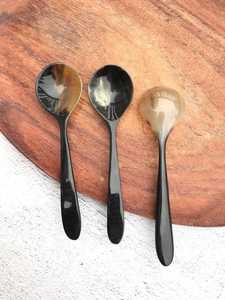 Cuillère à sel et à sucre en corne de buffle naturelle, écologique, design classique, par H a CRAFT - Product Image 4