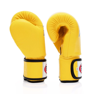Gants de boxe Muay Thai Fairtex personnalisés en cuir de vache véritable jaune, respirants, légers, avec fermeture auto-agrippante et évacuation de l'humidité - Product Image 4