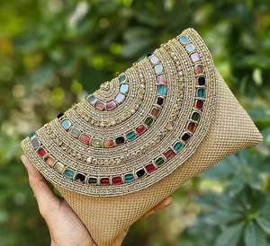 Sac à main élégant en coton, jute et chanvre, style ethnique, écologique, fait main, pour femme, grand format, idéal pour les soirées, les voyages d'été et les fêtes. - Product Image 2