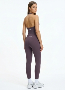 Ensemble de fitness personnalisé en gros pour femmes, avec décolleté en V profond, taille haute et effet push-up, pour l'entraînement actif, conception personnalisée et service OEM - Product Image 4