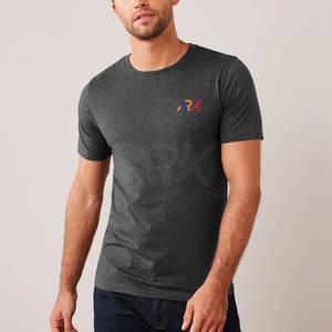 T-shirt uni noir pour homme – Prix de gros – T-shirt homme de haute qualité – T-shirt décontracté doux, respirant et confortable - Product Image 2