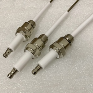 Tùy chỉnh hình dạng khác nhau Chất lượng cao alumina Al2O3 gốm đánh lửa bugi alumina gốm Pin kim - Product Image 4