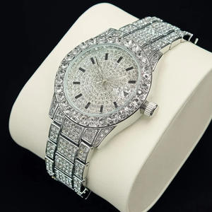 นาฬิกาข้อมือผู้ชายหรูหรา ประดับเพชร ดีไซน์กลไก สายสแตนเลสสีทอง/เงิน หน้าปัดอะนาล็อก กระจก แนวฮิปฮอป ของขวัญสุดพรีเมียม - Product Image 1