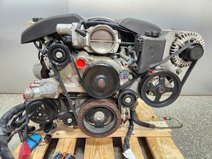 Moteur LS2 à vendre - Bloc long V8 6.0L testé, faible kilométrage, compression vérifiée, prêt à être expédié pour projets de remplacement dans le monde entier - Product Image 4