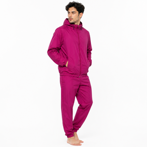 Veste coupe-vent décontractée pour l'extérieur, avec tissu léger et résistant, coupe confortable et style pratique pour les aventures en voyage - Product Image 2