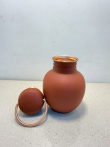 Matte Powder Coated Pure Copper Water Bottle Clay Finish Drinkware Terracotta Color Apple Shape Copper Jug with Portable Handle - Product Image 2