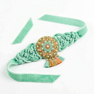 Ruban en velours vert menthe simple face de 12 mm, rouleau de 50 yards, idéal pour les boîtes Rakhi, paniers, décorations Thali, emballages artisanaux, personnalisable - Vente en gros - Product Image 2
