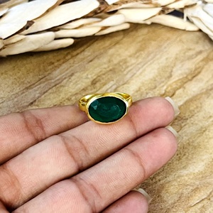 High Demand Green Onyx <b>Ring</b> Minimalist Brass Jewelry for Women 18k <b>Gold</b> Plated Dainty Solitaire <b>Ring</b> for Wholesale/OEM/ODM - Product Image 3