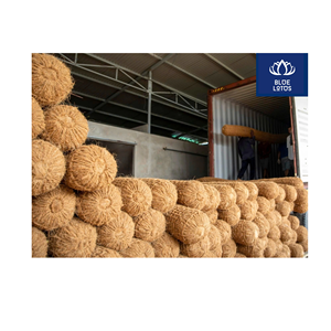 PRODUIT PHARE : Bloc de fibre de coco pour le filtrage des pentes routières et des fossés de drainage, Fibre pure, Prêt à expédier, Partenaire mondial - Product Image 1