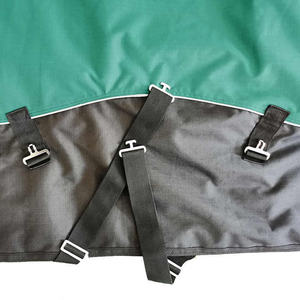 Couverture pour cheval en polyester respirant, imperméable et doublée de tissu doux, matériaux durables, sangles réglables, ajustement parfait, protection pour le cheval - Product Image 4