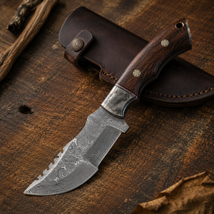 Couteau de chef en acier Damas forgé à la main, personnalisé, service OEM, couteau de cuisine Tracker, service OEM, couteau léger - Product Image 1