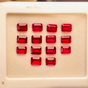 Rubis naturels chauffés et traités, lot de 46,14 carats, qualité AAA, avec un lustre superbe et une belle couleur, coupe et polissage parfaits. - Product Image 4