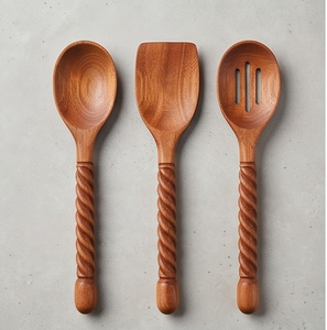 Ensemble de service à salade en bois poli à la main avec poignée torsadée, design minimaliste, ustensiles en bois réutilisables pour la cuisine et la salle à manger - Product Image 1