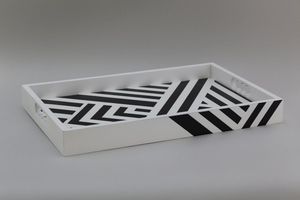 Plateau contemporain classique en résine incrustée, finition polie de haute qualité, design durable fait main pour maisons modernes, hôtellerie haut de gamme - Product Image 2