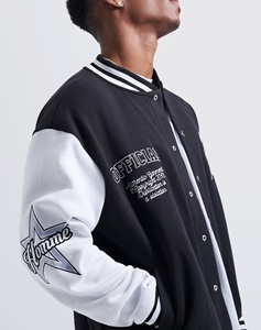 Blouson universitaire d'hiver personnalisé avec broderie Letterman en laine Melton et toile écologique, coupe-vent, imperméable et respirant, style vintage - Product Image 3