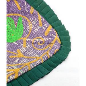 Bolso Mensajero Kantha Clásico y Moderno de Lujo, Hecho a Mano, Colores Mixtos, Cierre Magnético, Volantes, Patrón de Paisaje, Ligero y Plegable - Product Image 5