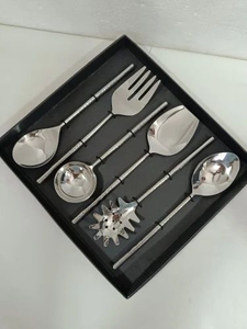 Ensemble de serveurs à salade modernes en acier inoxydable poli miroir, robustes et écologiques, pour la restauration et les événements - Product Image 3