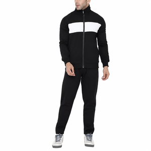 Conjunto Deportivo Personalizado para Hombre con Bloques de Color, Chaqueta con Cierre Completo y Cuello Alto y Pantalones Deportivos a Juego - Product Image 2
