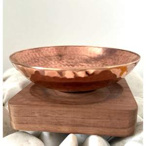 Tazón de cobre martillado de diseño compacto, ideal para reuniones familiares numerosas, eventos y fiestas, con una calidad resistente y duradera. - Product Image 5