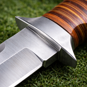 Cuchillo Bowie de Camping Forjado a Mano Personalizado |   Cuchilla de Acero al Carbono con Funda de Cuero, Fabricación Personalizada/ODM OEM - Product Image 2