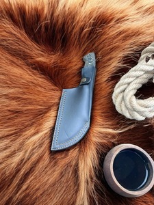 Cuchillo de Chef Ambidiestro Hecho a Mano, Acero Inoxidable, Mango de Micarta, Funda de Cuero, Diseño Moderno, Apto para Lavavajillas, Personalizable - Product Image 5