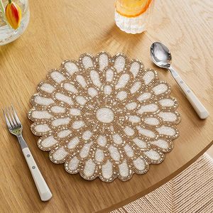 Manteles individuales de cristal con cuentas florales de gran venta, platos base de cristal con cuentas, manteles individuales con cuentas para cenas, bodas, fiestas y decoración festiva. - Product Image 1